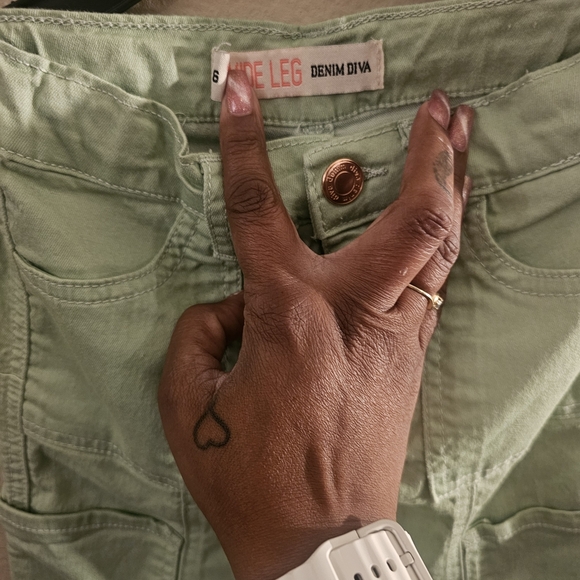 Trendy Kids' Mint Green Wide Leg Utility Jeans - Picture 7 of 13